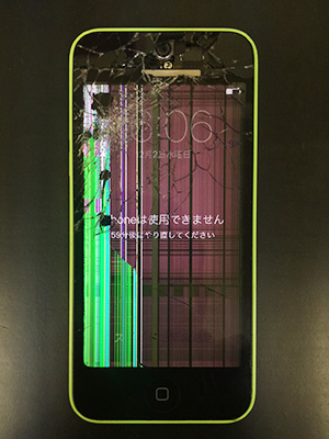 パスコード誤入力を何度も起こしてしまいロックされてしまったiPhone